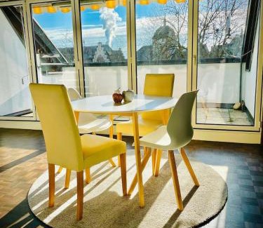 Waldshut-Tiengen Apartment | Chris & Aris Ferienwohnung Waldshut Zentrum