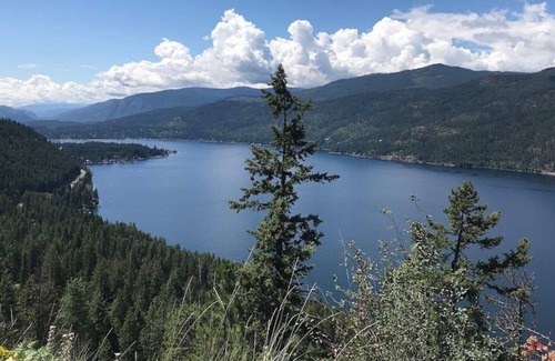 Christina Lake Cottage | Christina Lake Cottage - Private Home w/ Sandy Beach