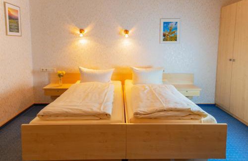 Neustadt-Lachen-Speyerdorf Hotel | Christliche Gästehäuser Weinstraße