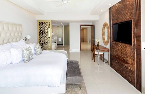 Santa Rosa Resort | CHRISTMAS IN CABO 4 BR WTFRNT PENTHOUSE GARZA BLANCA 12/24/23-12/31/23