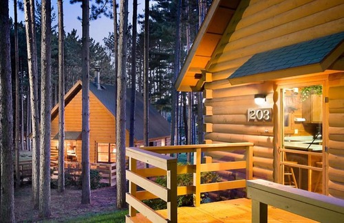 Wisconsin Dells Resort | Christmas Mountain Campground