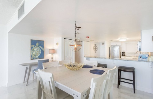 Daytona Beach Shores Condo | ☀CHRISTMAS ON THE BEACH!☀ The Shores Club #804 - Pickleball Court - Heated Pool