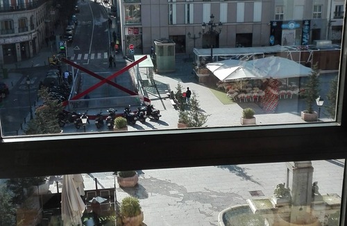 Chueca Apartment | Chueca along Gran Vía. Bright and with views.