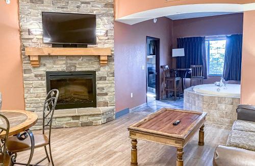 Wisconsin Dells Apartment | Chula Vista Condos, 2341 and 2343