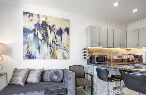 Eastlake Greens House | CHULA VISTA EASTLAKE BEAUTIFUL ELEGANT COZY UNIQUE TOWNHOME 2 BED