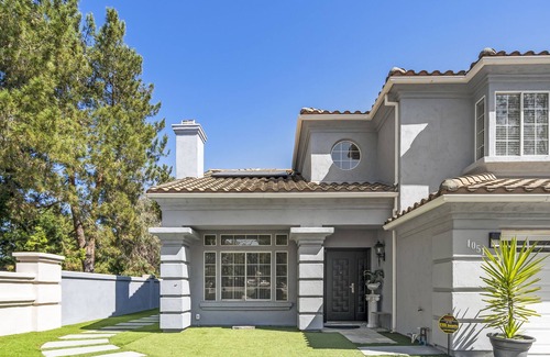 Eastlake Greens House | CHULA VISTA EASTLAKE BEAUTIFUL ELEGANT COZY UNIQUE TOWNHOME 2 BED