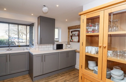 Loversall Cottage | Church View Cottage