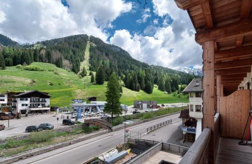 San Giovanni di Fassa Apartment | Ciasa Badia