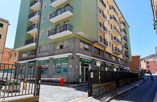 Sestri Ponente Apartment | Ciclamino House By ML WHITE HOUSE