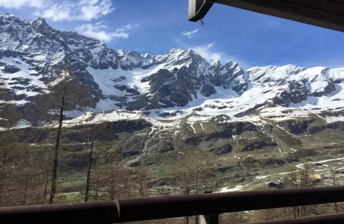 Cervinia House | Cielo Alto Studio Apartment - Matterhorn View
