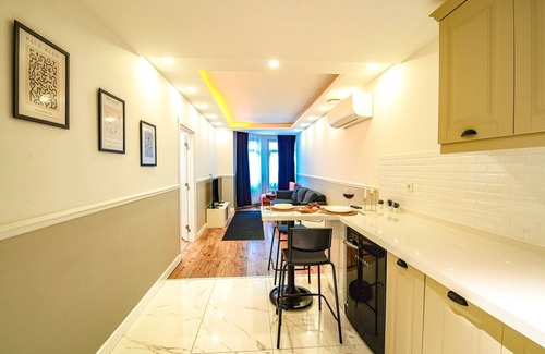 Cihangir Apartment | Cihangir VAV Suites