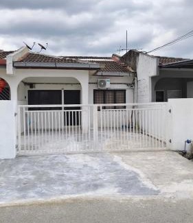 Kajang House | CikSiti homestay02