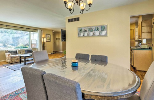 Clifton House | Cincinnati Vacation Rental: 5 Mi to Downtown!