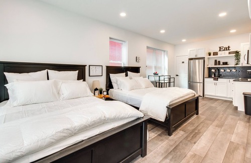 Norwood Apartment | Cincinnati Vacation Rental ~ 8 Mi to Downtown!