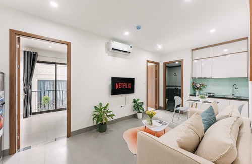 Nghia Đo Apartment | Cindy's Westlake Apartment