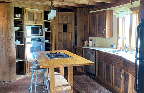 Ripon House | Circle House near Green Lake, Ripon, and EAA