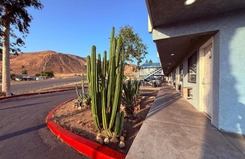 Glen Avon Hotel | Circle Inn Hotel - Jurupa Valley Riverside 60 Fwy
