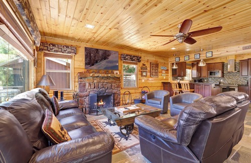 Boulder Bay Cabin | Circle Views #1602
