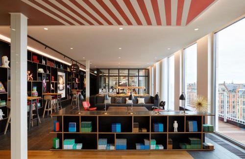 København V Hotel | citizenM Copenhagen Radhuspladsen