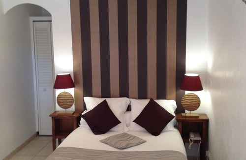 Istres Hotel | Citotel Le Mirage