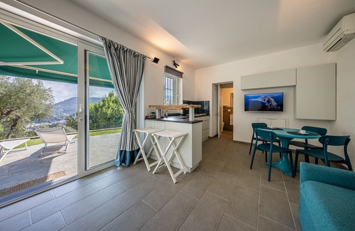 Rapallo Apartment | Citra 010054-lt-0076 - La Casa Gialla ,vista Mare, Giardino,wifi,parcheggio