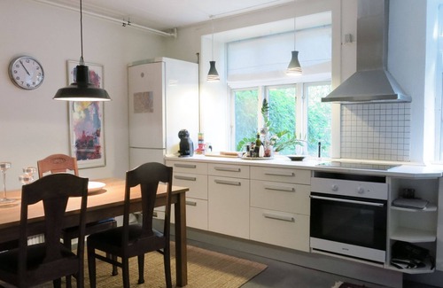 Frederiksberg Apartment | City Apartment in Frederiksberg with 2 bedrooms sleeps 4