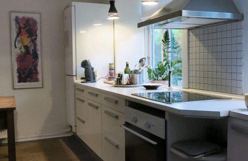 Frederiksberg Apartment | City Apartment in Frederiksberg with 2 bedrooms sleeps 4