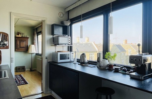 Frederiksberg C Apartment | City Apartment in Frederiksberg with 2 bedrooms sleeps 4