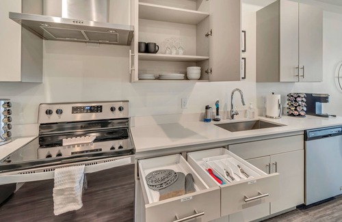 Rio Grande Apartment | City at Paperbox in Salt Lake City