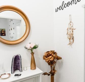 Marassi Apartment | City Center 8'Minutes! FREE Wi-fi & Netflix 'Simona's Retreat' By TILO
