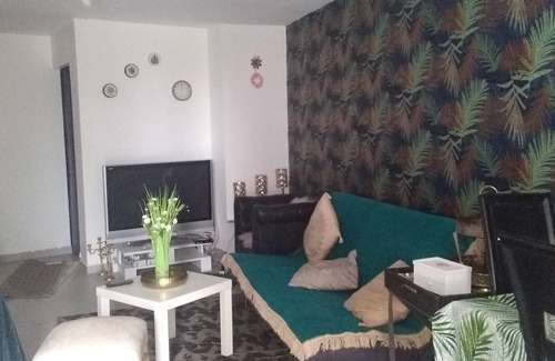 Martigues House | City center apartment private parking
