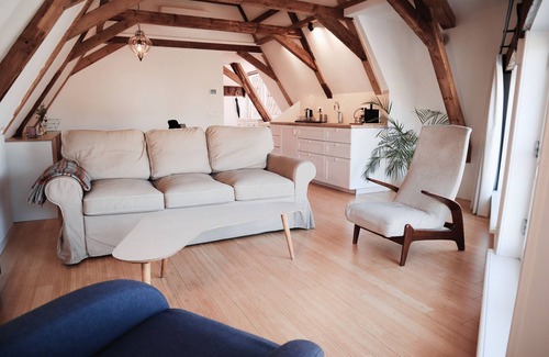 Amsterdam City Centre Apartment | City Centre Loft with Stunning Views