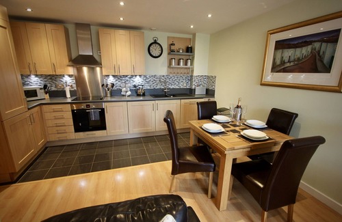 York Apartment | City Centre Skeldergate 2 Bed Apartment with Secure Parking