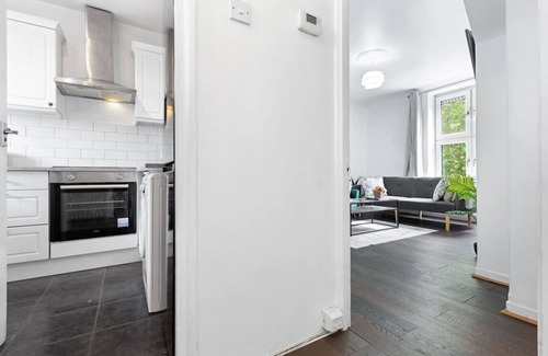 Stockwell Apartment | City Centre Spacious Flat | 2bed | Long Stay Disc%
