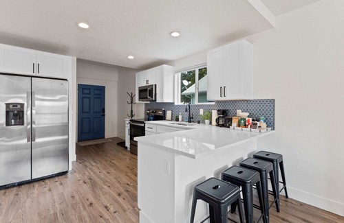 Spokane House | City Close, Vibe High | Your Group’s New Go-To