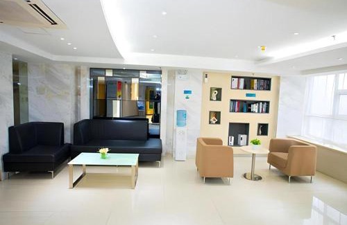 Jiangxia District Hotel | City Comfort Inn Wuhan Jiangxia