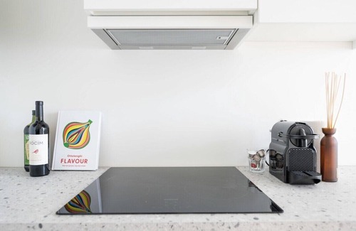 Kunstenkwartier Apartment | City Comfort: Modern Studio in Ghent