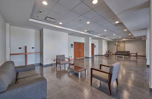Irapuato Hotel | City Express by Marriott Irapuato Norte