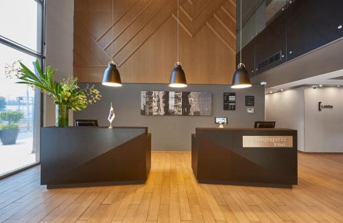 Mexico City Hotel | City Express Plus by Marriott Ciudad de México Periférico Sur Tlalpan
