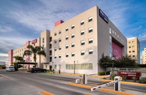 Jurica Apartment | City Express Suites by Marriott Queretaro