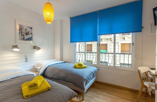 Eixample Bed & Breakfast | City Garden Bed and Breakfast