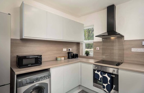 Sheffield Apartment | City Getaway for contractors and leisure stays