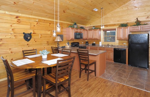 Gatlinburg - Pigeon Forge Cabin | City Lights With A Heated Private Indoor Pool & The Very Best Views!