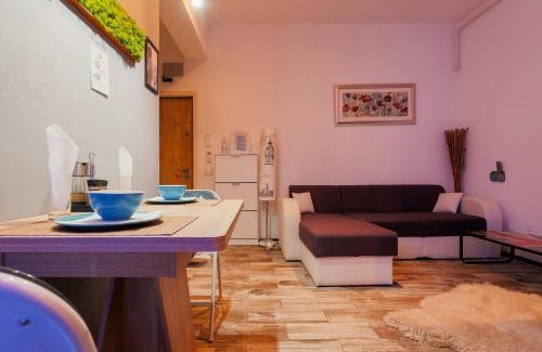 Baia Mare Apartment | City Nest Maria by Short-Stay
