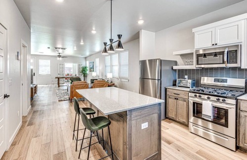 Central Oklahoma City House | City Serenity | 3BD 2BA Townhome