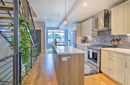 West Colfax House | City Skyline Views: Upscale Denver Townhome