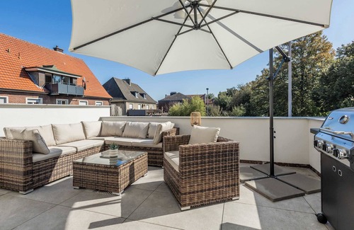 Warendorf Old Town Apartment | City-Suite I WiFi I BBQ I TV I Terrasse