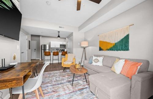 Central City Apartment | City View BOHO Apt Stocked w everything you need