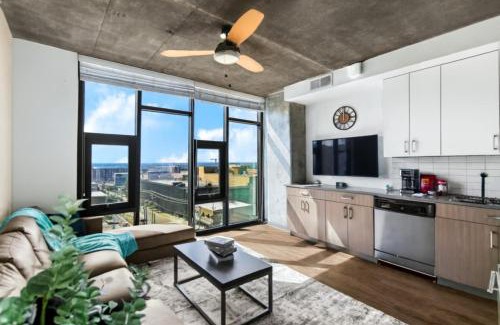 Five Points South Apartment | City Views 2BR Floor-to-Ceiling Windows