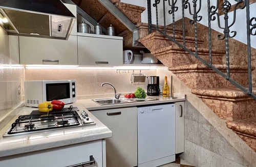Cannaregio Apartment | CityApartments Venice: Apartment Boteri